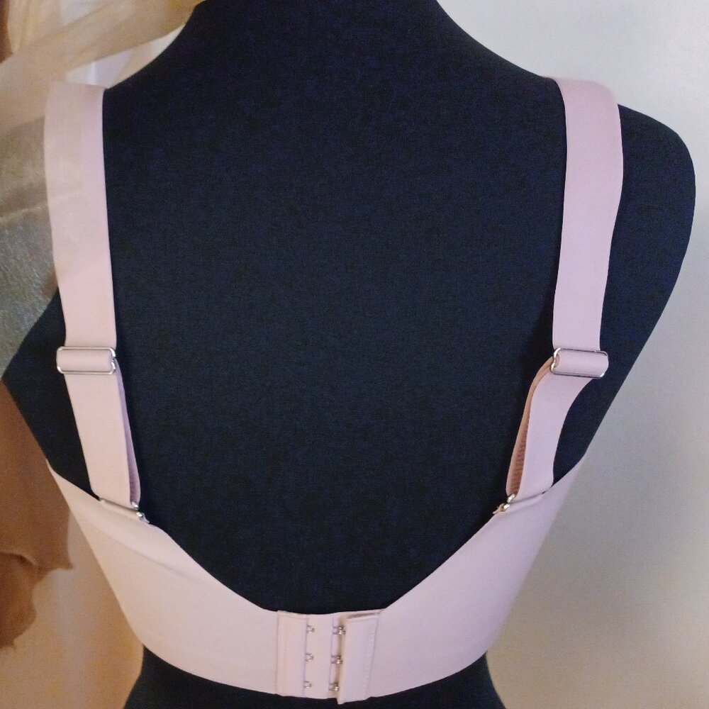Woman's 1XL Peachy Nude 'Jelly' Bra/Cami Bra - Picture 6 of 6